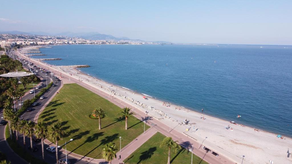 Appartamento Charmant studio proche de Nice à 300m des plages Villeneuve-Loubet Esterno foto